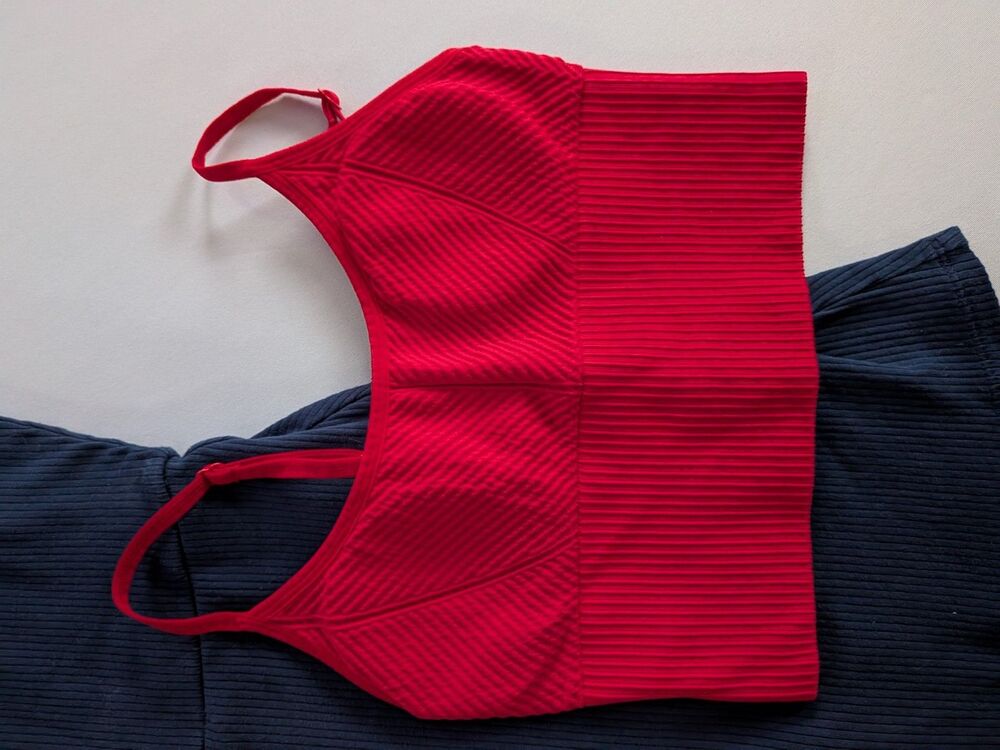 Victorias Secret Mixed Lot Of 4 Sz Small XS Pink Active Sports Bra Dress Ribbed - Picture 16 of 16